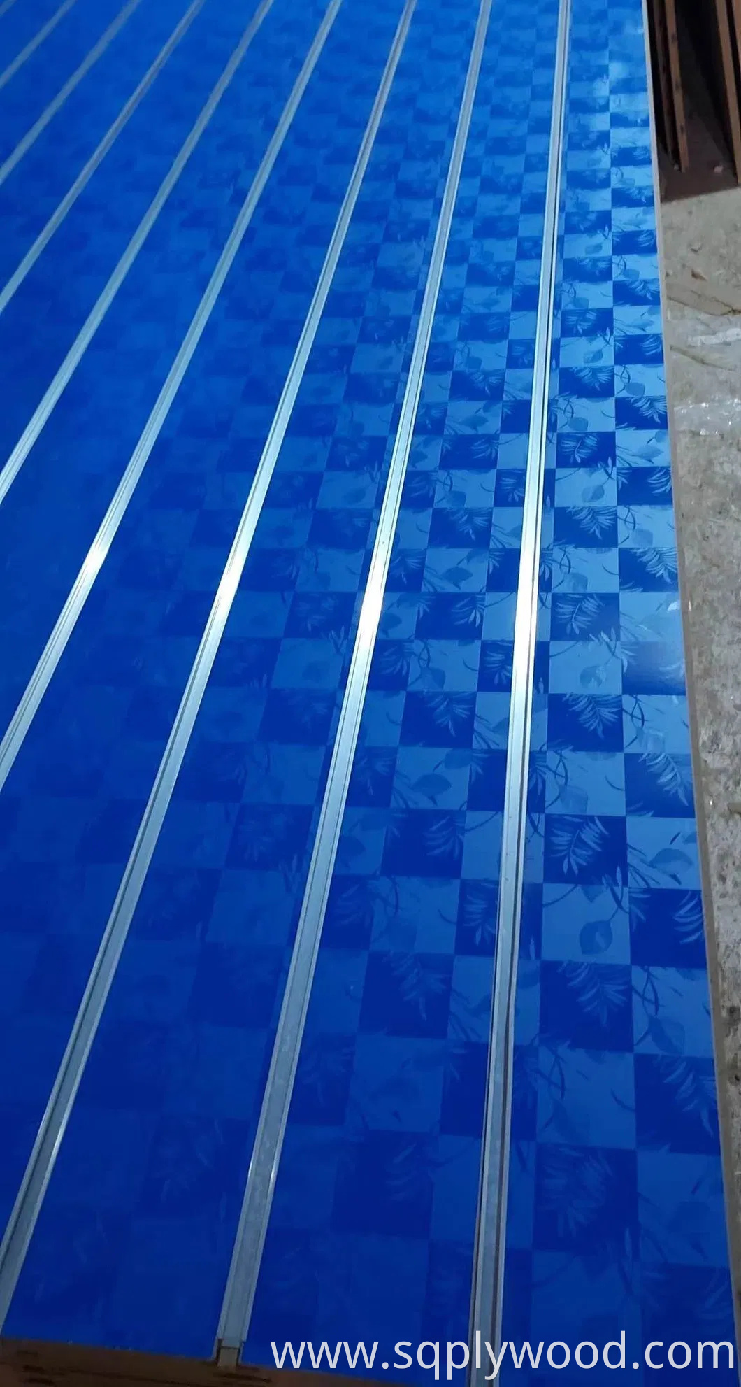 Horizontal Groove Length 2440mm Melamine Colors UV New Design MDF Slatwall Panel Slot Board